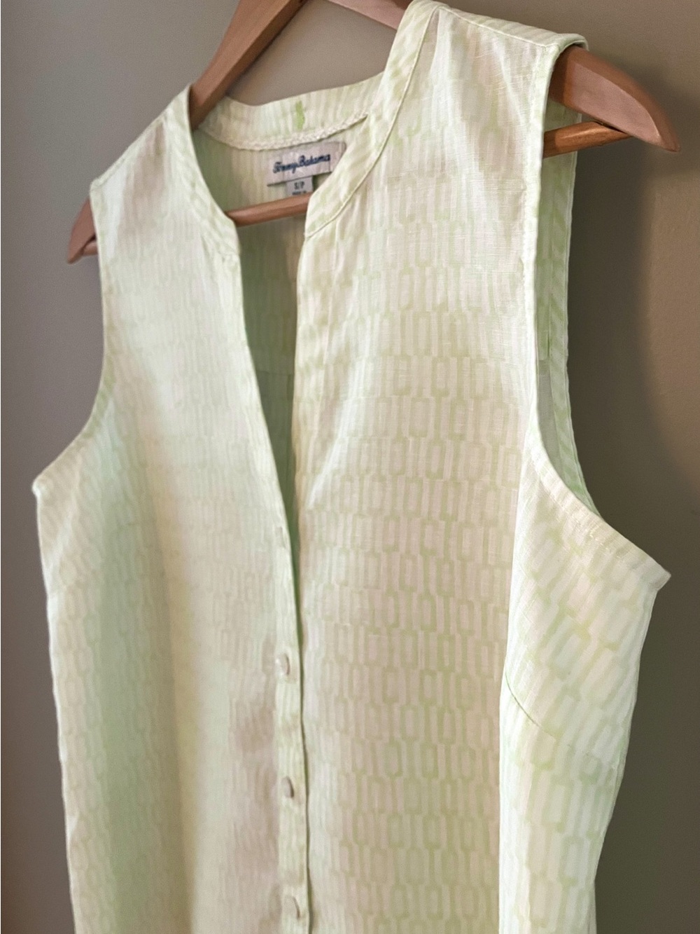 Tommy Bahama Women’s Ocean Surf Linen Button Front Sleeveless Shirt S